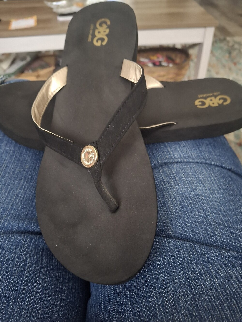 GBG Los Angeles Black and Gold Thong Sandals